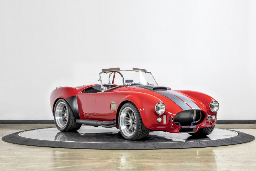 AC Cobra 6 by Superformance 2019 года  (фото 1 из 33)